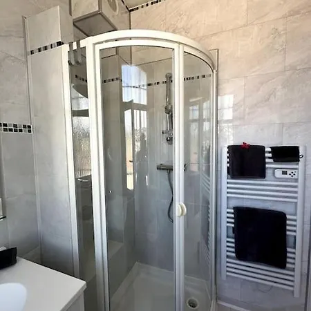 Apartment Vue Imprenable Plein Sud A Golfe Juan Vallauris