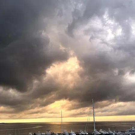 Vue Imprenable Plein Sud A Golfe Juan *