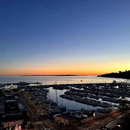 Apartment Vue Imprenable Plein Sud A Golfe Juan *